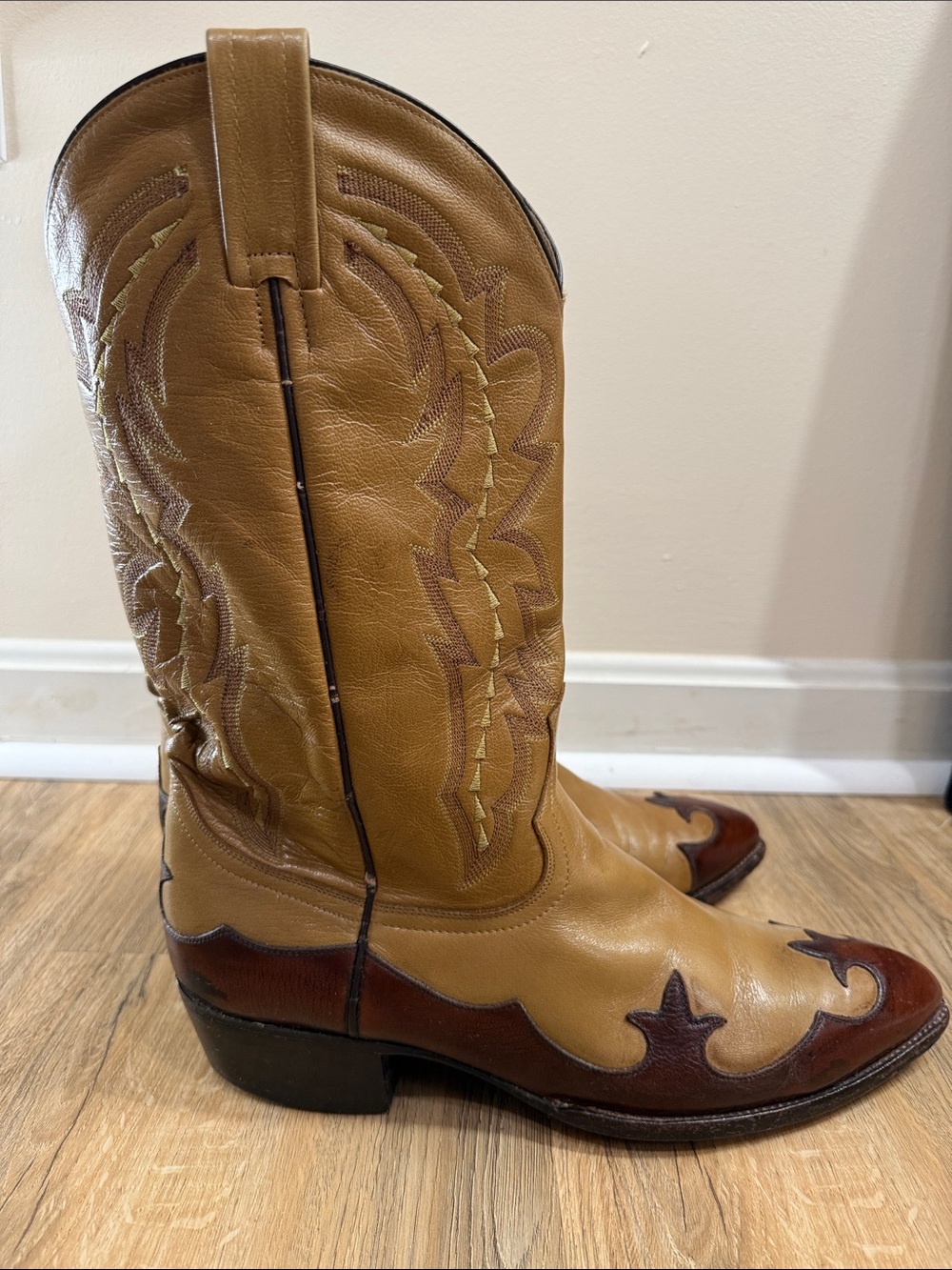 Dan Post Two-Tone Tan and Dark Brown Western Boots - Picture 4 of 8